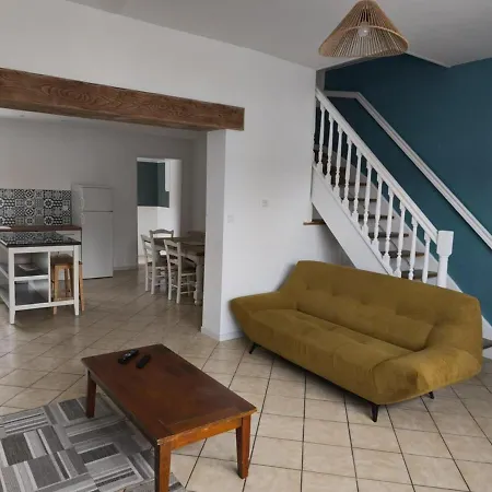 House Between Land And Sea Holiday home